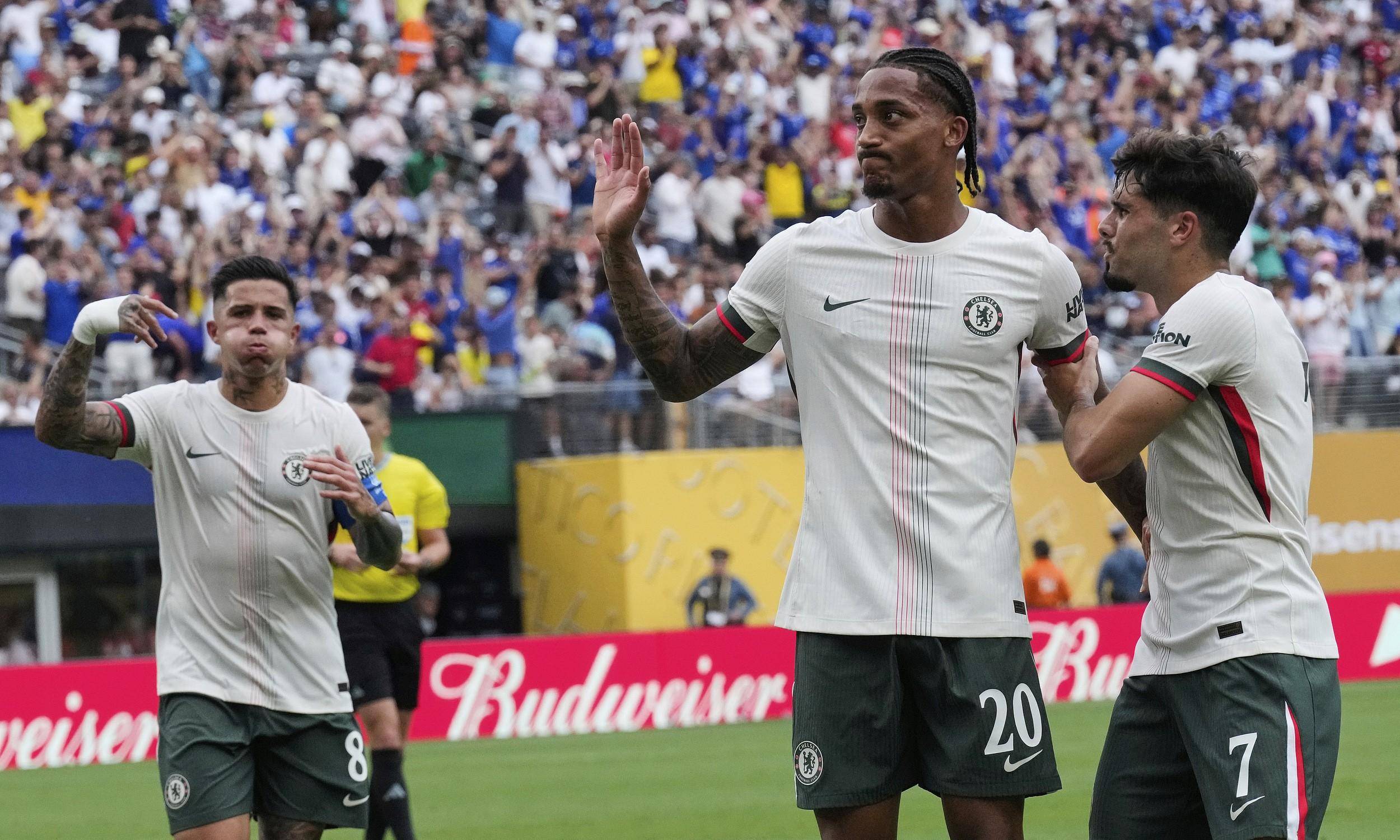 爱游戏官方推荐- 拜仁慕尼黑冲刺阶段复出首秀利物浦围绕法国杯回应争议，连对手都承认：今晨葡萄牙体育官宣签约